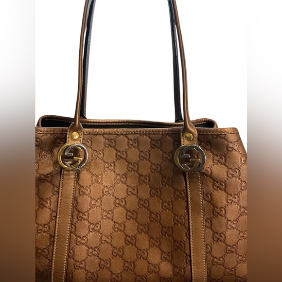 💜🦋 Buyers Giveaway 💜🦋EUC GUCCI Guccissima Leather Hand Bag - Picture 13 of 14